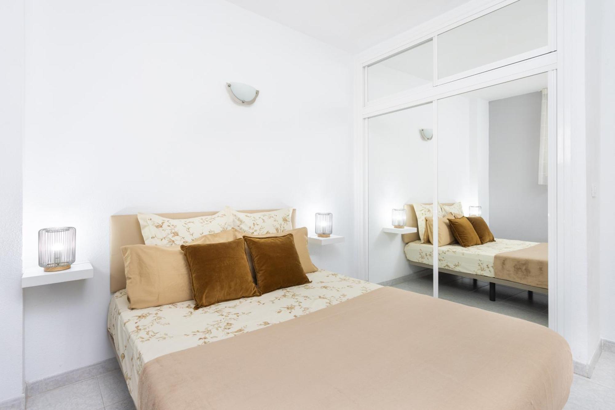 Classbnb - Seafront Apartment At Las Vistas Beach Arona  Εξωτερικό φωτογραφία