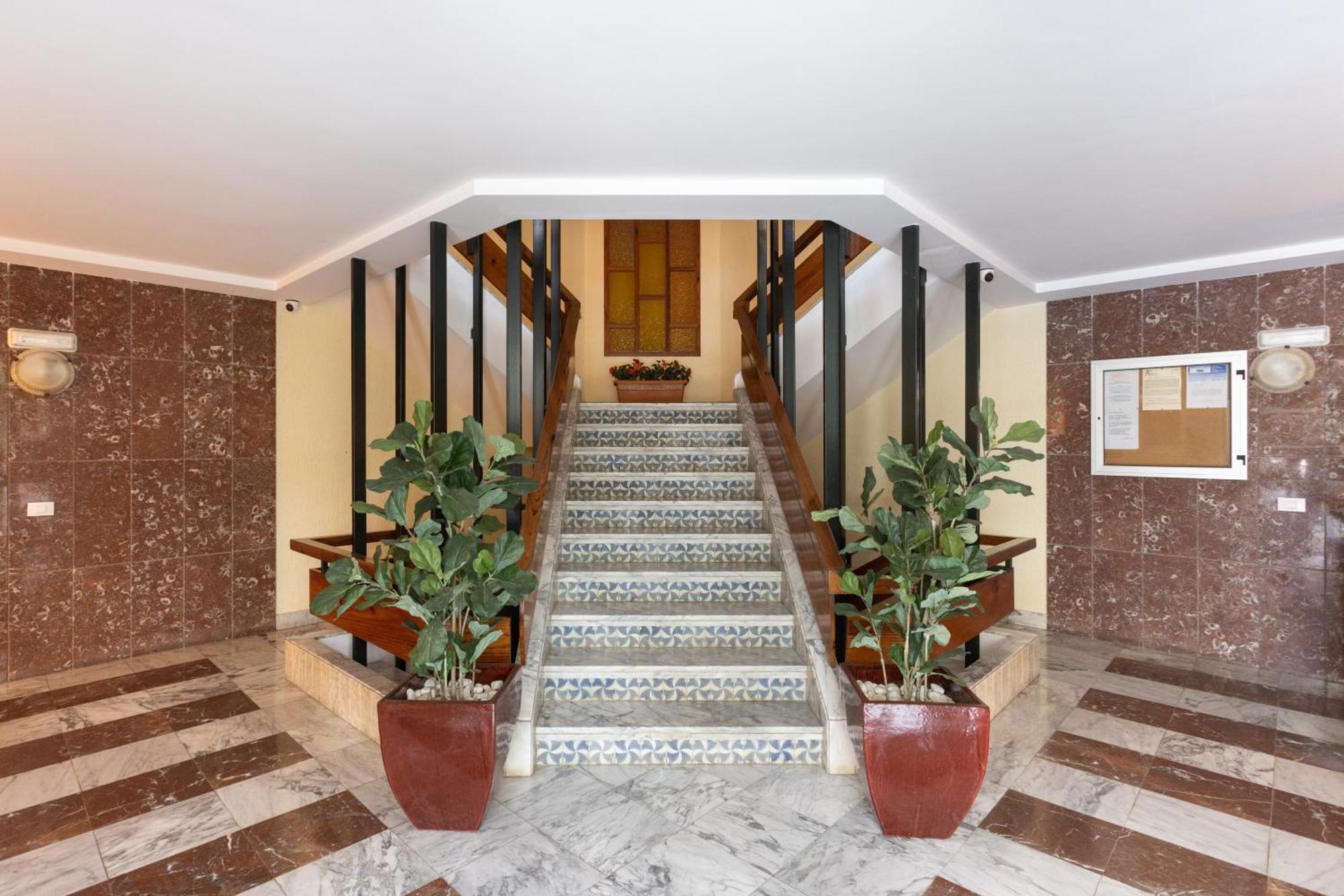 Classbnb - Seafront Apartment At Las Vistas Beach Arona  Εξωτερικό φωτογραφία